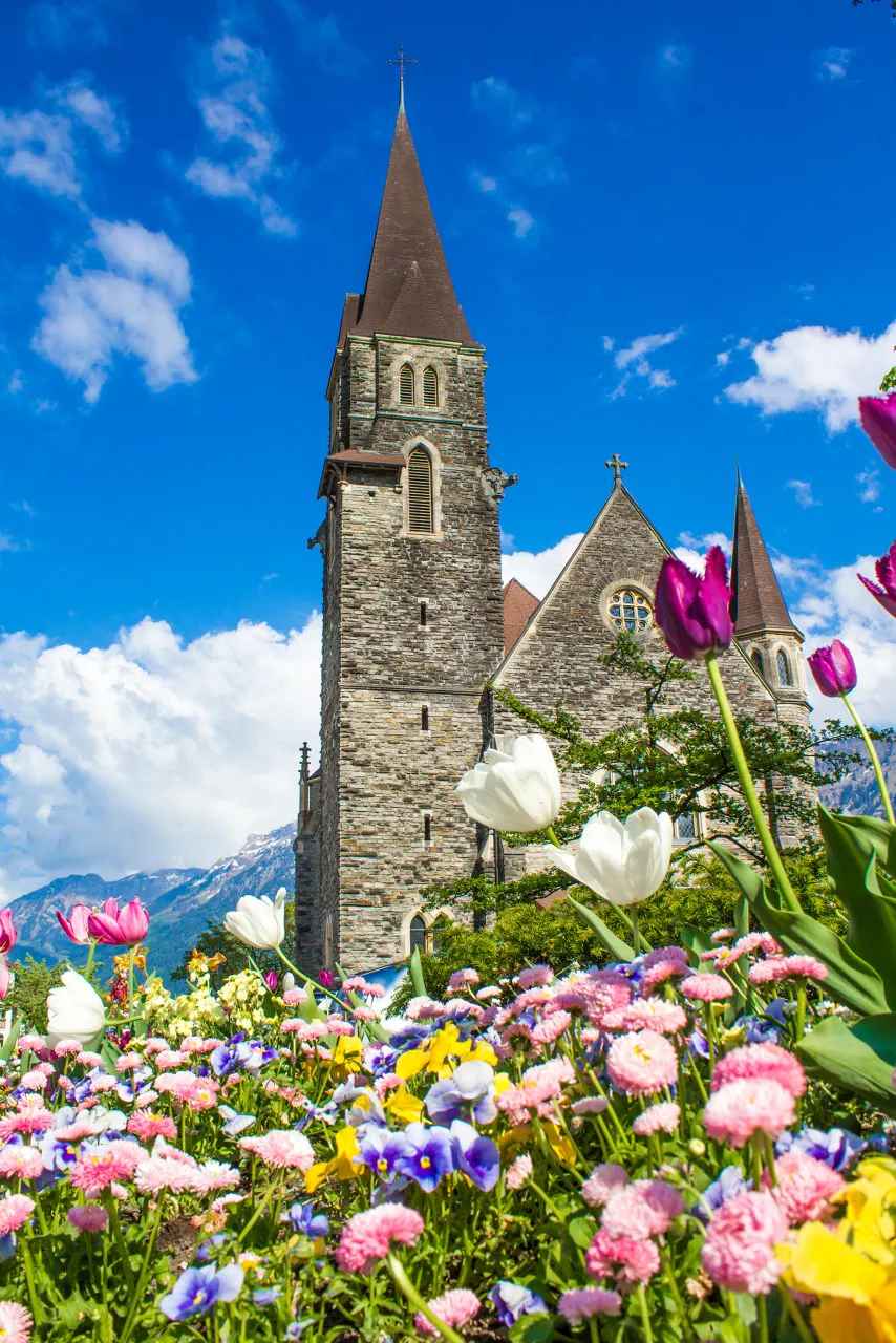 探索全球30个绝美小镇，中国独占6席，你踏足过哪些仙境之地？