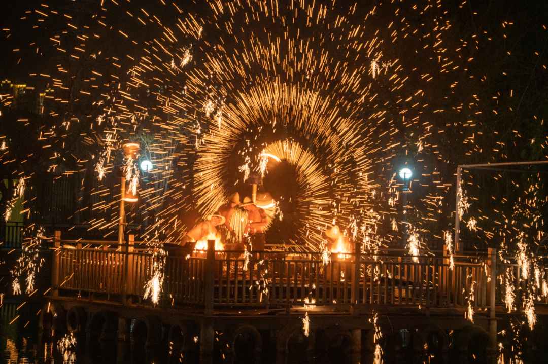 春节申遗成功！中国年味最浓的7个地方，不用请假就能去，正适合带上家人说走就走！