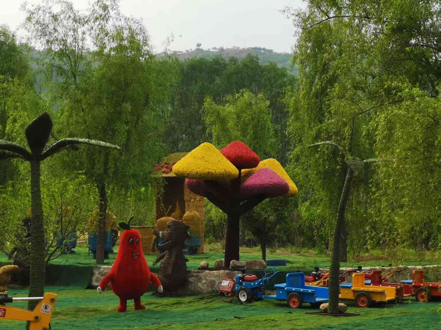 [休闲刺激] 网红打卡地月亮湾+邢台大峡谷漂流一日游